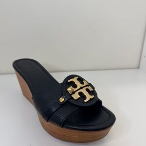 Tory Burch Black Leather "Patti 3" Mid Wedge Slide Size 9.5 LOGO preppy